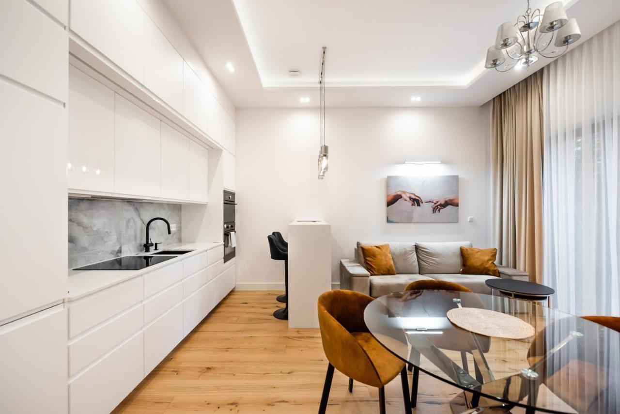 Zlota Sophisticated Apartment Varsavia Esterno foto