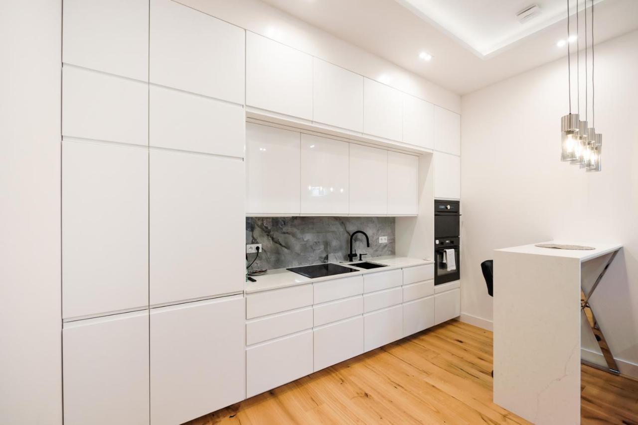 Zlota Sophisticated Apartment Varsavia Esterno foto