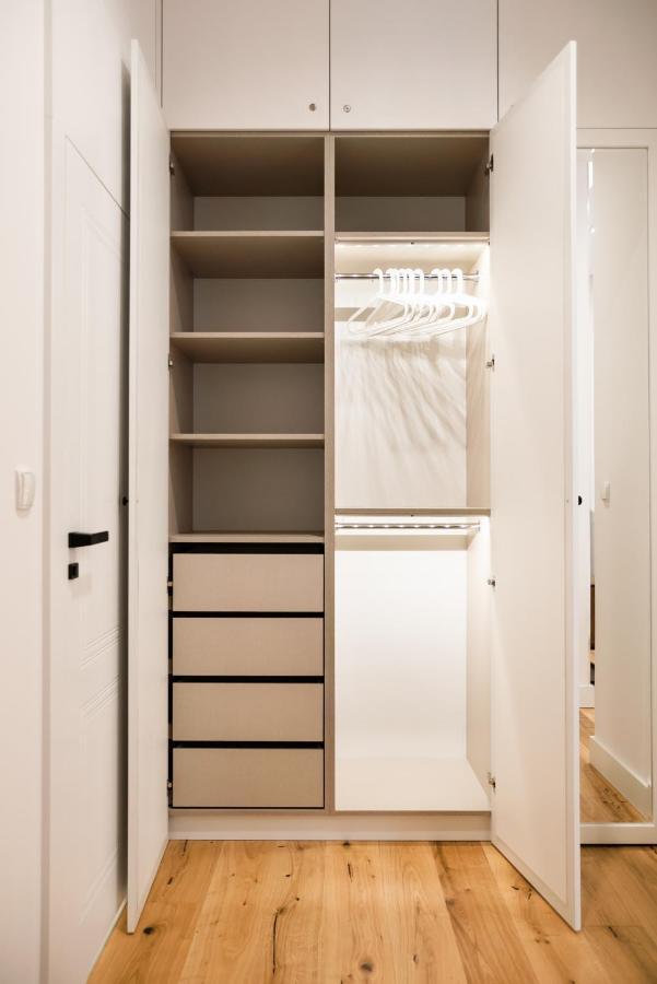 Zlota Sophisticated Apartment Varsavia Esterno foto